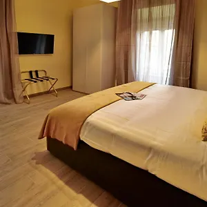 Πανσιόν Cdr, Ρώμη